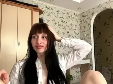 Stripchat Adult Video Chat of CanarySol