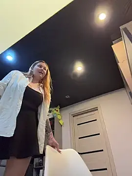 Stripchat Best Webcam of CandyShoopp
