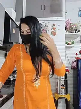 Stripchat Live Sex Cam of Kaur_Simran_01