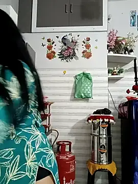 Stripchat Live Sex Cam of Kaur_Simran_01