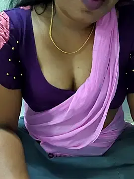 Stripchat Private Sex Chat of MaaliiiPonuTamil
