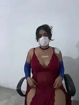 Stripchat Free Live Porn of HotQueenSri