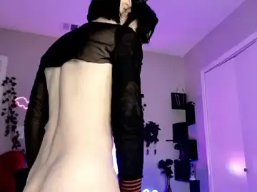 Stripchat Adult Webcam of Ivey_Strigoi