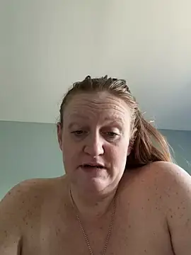 Stripchat Adult Webcams of Kellilyn10