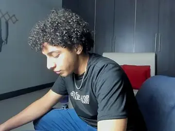 Stripchat Best Webcam of Sex_orgy01