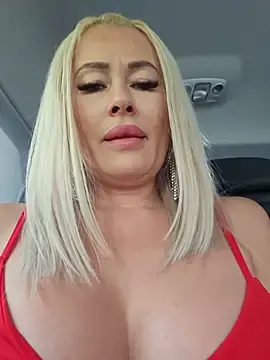 Stripchat Best live sex cam show of MILFBARBY