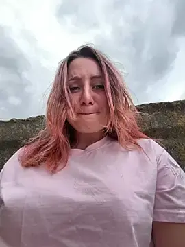 Stripchat Free Porn Cam of Puzdosia