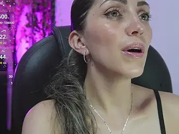 Stripchat Sex Cam of anny_sweet72