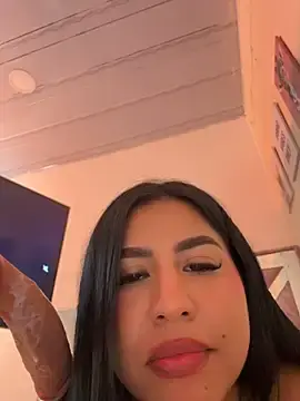 Stripchat Watch Live Sex Cams of sweety_mariann1