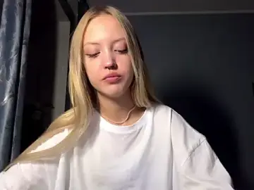 Stripchat Nude Webcam of NievesHackey
