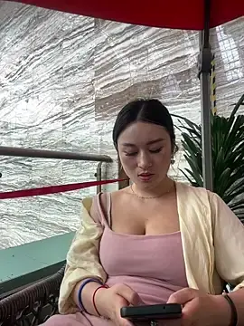 Stripchat Best Webcam of Yolanda9