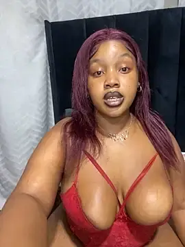 Stripchat Sex Cam of THICKBARBIE32
