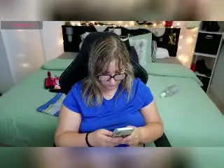 Xlovecam Sex Cam of ElvinnaLaFrancaise