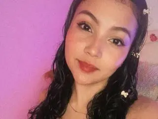 Xlovecam Private Sex Chat of Reislin