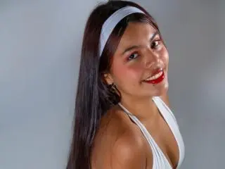Xlovecam Sex Cam of AlyssaGreen