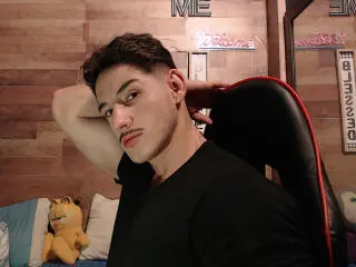 Xlovecam Best Webcam of JonathanJeremiah