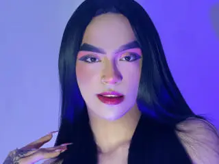 Xlovecam Live Sex Cam of MelissaHotX69