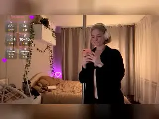 Xlovecam Watch Live Sex Cams of TeresitaBrugal