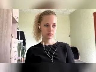 Xlovecam Adult Webcam of LillianaWhang