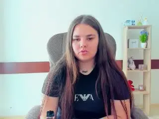 Xlovecam Watch Live Sex Cams of DouceLouise