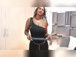 Xlovecam Live Sex Cam of CristinaWillis