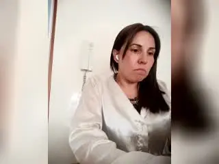 Xlovecam Free Porn Cam of AdelaShery