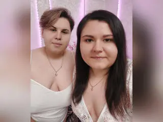 Xlovecam Adult Webcam of BeckyAndEllen