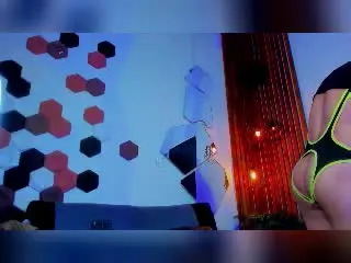 Xlovecam Free Live Porn of RomanCroft
