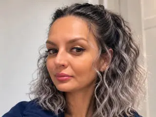 Xlovecam Sex Chat of DouceAmelia