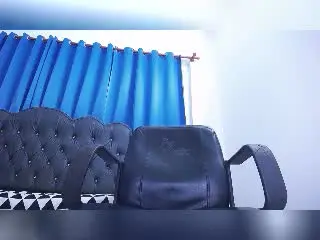 Xlovecam Watch Live Sex Cams of OliverPelman