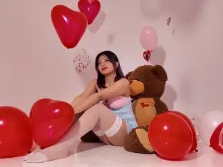 Xlovecam Adult Webcam of ShofiaWett