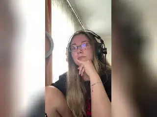 Xlovecam Live Porn of Meeranda
