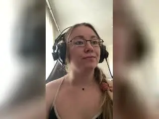Xlovecam Nude Webcam of Meeranda