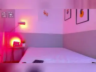Xlovecam Free Porn Cam of DreamingOfU