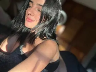 Xlovecam Adult Video Chat of KatieKingston