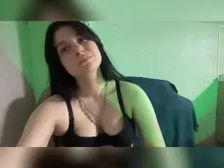 Xlovecam Live Sex Cam of AlicaMihal