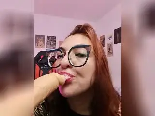 Xlovecam Watch Live Sex Cams of LunaRausch