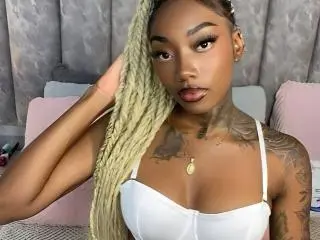 Xlovecam Private Sex Chat of MilanCartier