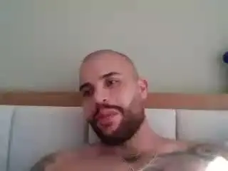 Xlovecam Live Porn of MedellynDark