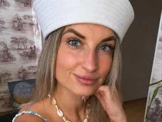 Xlovecam Live Sex of Milagres