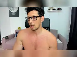 Xlovecam Live Sex Cam of BrutusK