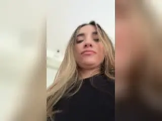 Xlovecam Sex Chat of AdharaCooperr