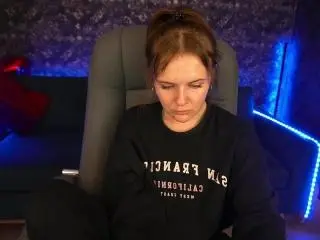Xlovecam Private Sex Chat of MaribelRiverr