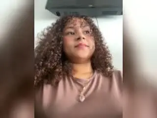 Xlovecam Watch Live Sex Cams of SofiaPassionne