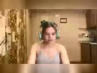 Xlovecam Free Live Porn of TheresaHokett